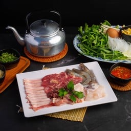 หมูกระทะชุดกลาง