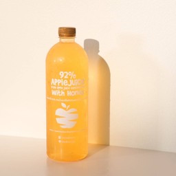 น้ำแอปเปิ้ลฟูจิผสมน้ำผึ้งป่า ขนาด1000ml
