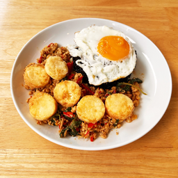 ข้าวไรซ์เบอรี่กะเพราเต้าหู้อกไก่สับ