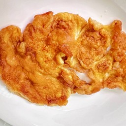 ครัวหลังเหล็ก อ้อมใหญ่