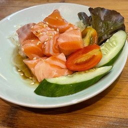 ยำเเซลม่อน สไตล์ญี่ปุ่น