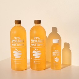 ชุดสุดคุ้ม D น้ำแอปเปิ้ลฟูจิผสมน้ำผึ้งป่า ขนาด1000ml 2 ขวด แถมฟรีน้ำแอปเปิ้ลขนาด250ml 1 ขวด