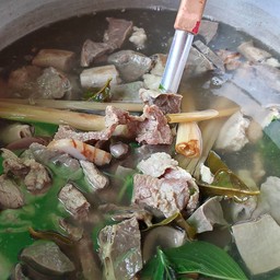 ต้มเครื่องในเนื้อรสเด็ด