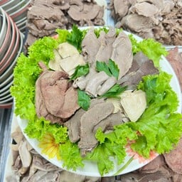 ร้านเลือดหมูต้มตลาด100ปี (เจ้วัลย์)