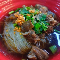 ก๋วยเตี๋ยว เนื้อเปื่อย
