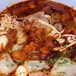 ก๋วยจั๊บญวนดั้งเดิม - กระดูกหมู หมูยอ ต้มยำ