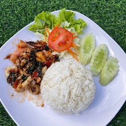 ข้าวกะเพราทะเล