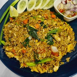 ข้าวผัดไข่ สไตล์ยุค 90