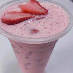 🍓สตรอเบอรี่นมสด เย็น (สตรอเบอรี่โฮมเมด)