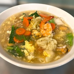 ราดหน้าทะเล