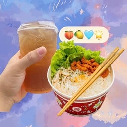 SET A - 1x ชุดหมี่ไก่ฉีก + น้ำชาาา