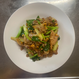 ผัดซีอิ๊วหมู