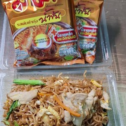 ผัดมาม่ารสต้มยำม้ำข้น