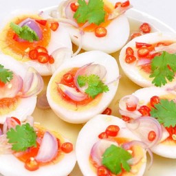 Boiled Egg Salad (Veg)