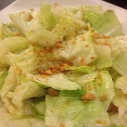 Stir-Fried Cabbage (Vegetarian)
