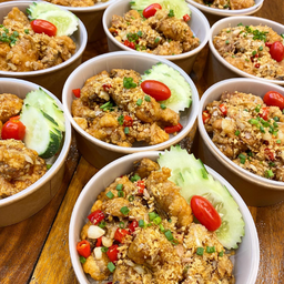 ปลากะพงทอดคั่วพริกเกลือ (กับข้าว)