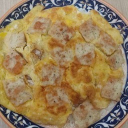 ข้าวไข่เจียวเน้นหมูยอ