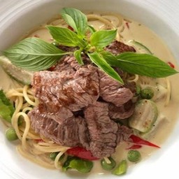Keto Spaghetti Beef Green Curry