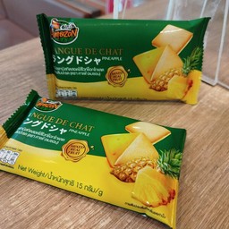 วนิลลาบิสกิตสอดไส้ไวท์ช็อกโกแลตผสมสับปะรด