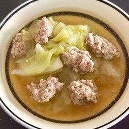 ต้มจืดกะหล่ำปลีหมูสับ+ข้าว