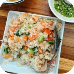 ข้าวผัดหมูหมัก