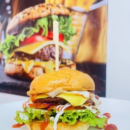 เบอร์เกอร์เนื้อ+ชีส