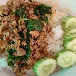ผัดกระเพราหมูสับ(ราดข้าว)