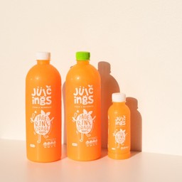 ชุดสุดคุ้มB น้ำส้มเขียวหวานขนาด 1000ml มีเนื้อส้มเช้ง 1  ขวด ไม่มีเนื้อส้ม 1 ขวด แถมฟรีน้ำส้มขวดเล็ก250ml 1 ขวด