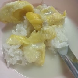 อ้อม ขนมหวาน ตลาดเย็นแม่น้ำ ซ.7