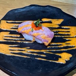 ซูชิทูน่าเบิร์นซอสสไปซี่