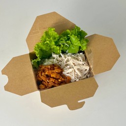 มะหมี่ไก่ฉีกครับ