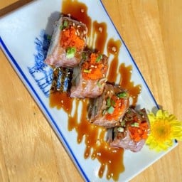 โรลเนื้อใบพาย(4คำ)