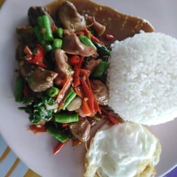 วัยรุ่นพันลาบชัยภูมิ