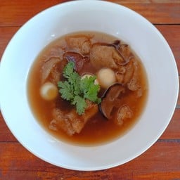 กระเพาะปลาน้ำแดง