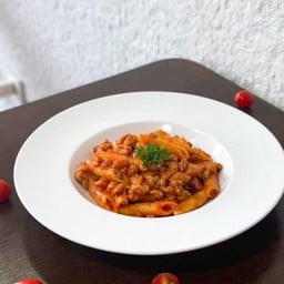 พาสต้าซอสรากูลอัลลาโบโลเนสเนื้อออสเตรเลีย Pasta With Aus Beef Bolognese Sauce