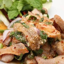น้ำตกหมู