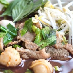 เกาเหลาหมูน้ำตก