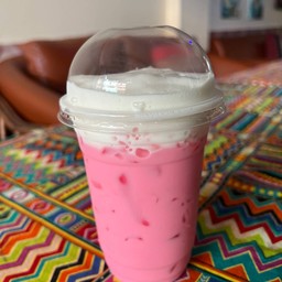 นมชมพูเย็น