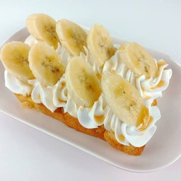 ขนมปังปิ้งวิปครีม+กล้วยหอม แผ่นละ