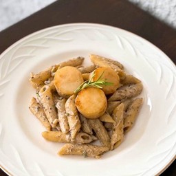 พาสต้าซอสครีมเห็ดทรัฟเฟิล หอยเชลล์ Pasta Truffle Cream Sauce With Scallop