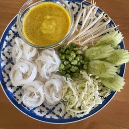 ขนมจีนน้ำยาปู ชาววังกะทิสด