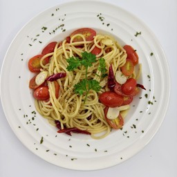 Aglio e olio pasta