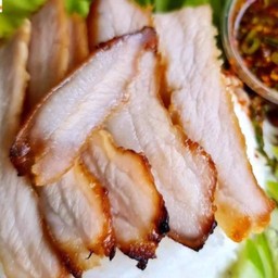 ข้าวหน้าคอหมูย่าง