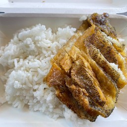 ข้าวราด1อย่างพร้อมปลาสลิด