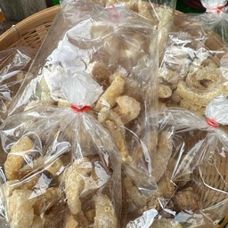 เเคปหมู