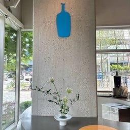 Blue Bottle อัพกูจอง โซล