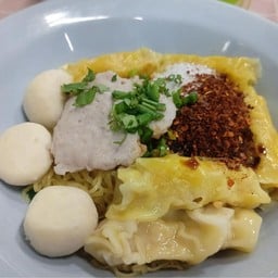 ออเจ้า เตี๋ยวกัน ร้านฟลุ๊ค บะหมี่เกี๊ยว