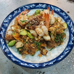 ผัดสามเหม็น