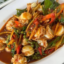 หอยเชลส์ผัดน้ำพริกเผา