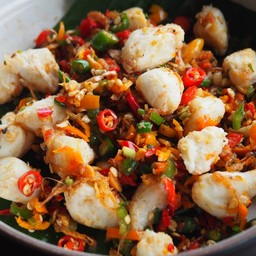 เนื้อปูคั่วพริกเกลือ